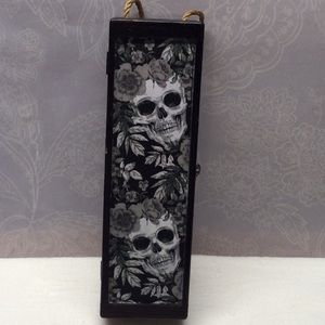 Repurposed wooden wine bottle carrier